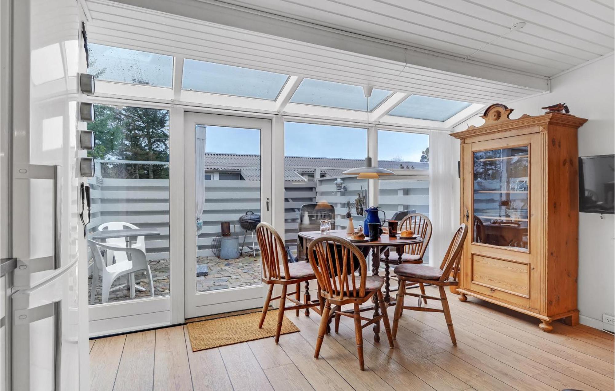 Pet Friendly Home In Vejers Strand With Kitchen Esterno foto